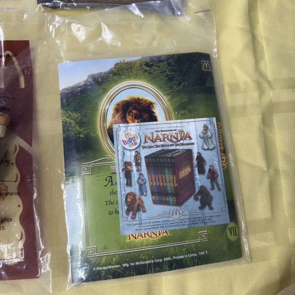 McDonald’s Narnia Toys 1 and 7 Aslan Lion And Lucy Pevensie New In Package - Picture 8 of 9